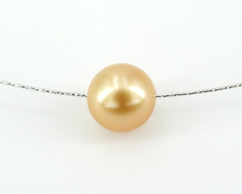 Golden Southsea Pearls at SelecTraders