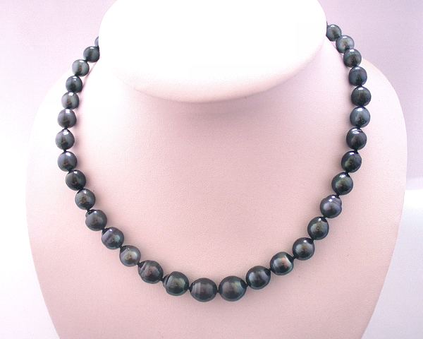 Tahitian pearls necklace at Selectraders